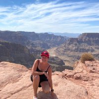 Nina K-T (@ninakt5) 's Twitter Profile