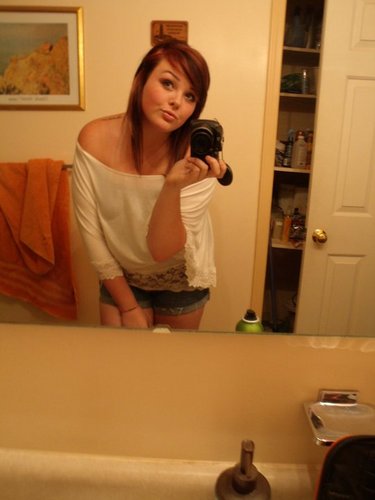 TeenaBodway3290's profile picture. Personal trainer, stylist, music