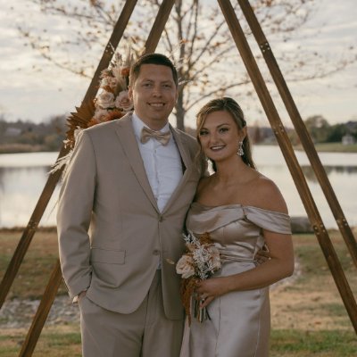 lex__xi's profile picture. @big_chill23 💍 @Bolt_Corgi 🐶 #MrsBruner #BecomingTheBruners