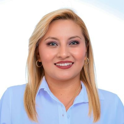 Orgullosa de mi país, NI, apoyando a la juventud y Mujeres, diputada del Parlamento Centroamericano.🇸🇻