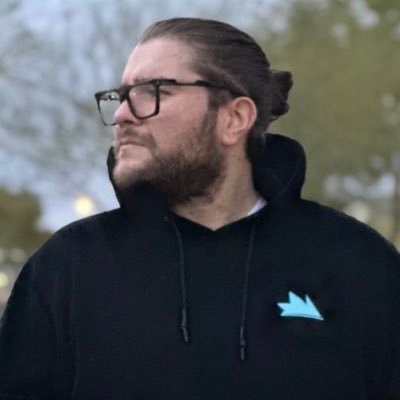 Fortnite Content Creator. Growing positivity, one laugh at a time! Follow the journey! SAC: GOMEZGGZ. A part of Zomblers and Pajama Crew
