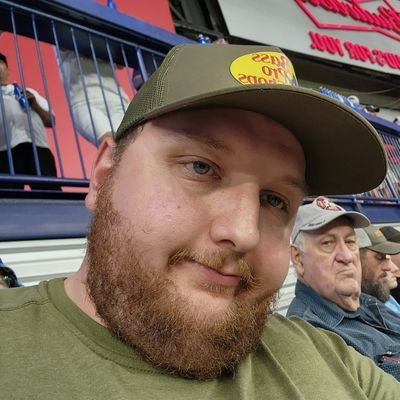 mackw4's profile picture.