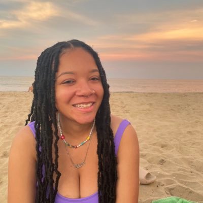 raventamia25's profile picture. fullsun ⁶⁶ 🌻 🌱 w2e 🌊