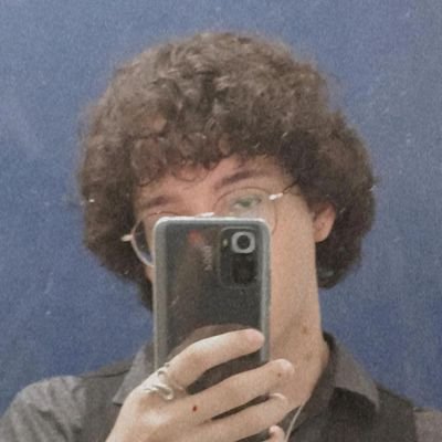 Este usuĆ”rio cansou de fingir que a vida nĆ£o Ć© uma desgraƧa.