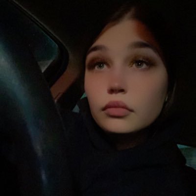 SarahThorn7752's profile picture. 