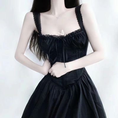 AlisonMart7143's profile picture. 