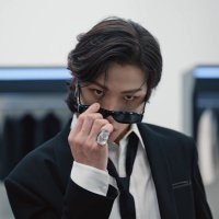 lie (@sojnguhwan) 's Twitter Profile