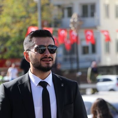 Ak Parti Gençlik Kolları Aksaray İl Başkanı
Aksaray Barosu 
Avukat