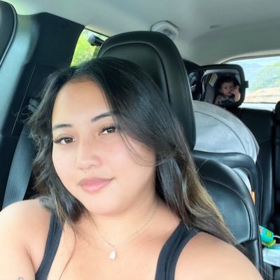 halfweeaboo's profile picture. chaotic and has cats