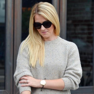 alicia81300472's profile picture. 