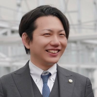 リトラス法律事務所 代表弁護士 (第二東京弁護士会59412) 日本で一番多い名前 海事代理士 海事補佐人 船舶免許1級&特殊 運転免許1種全取得 Instagram→@kenta.suzuki1985 メール→kenta.s@litruslaw.jp   https://t.co/wuEGbSVhrx