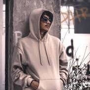 yamin975991's profile picture. I am free but like flying  and  airplane and travel in the country...us...UK...Sweden...Italy....