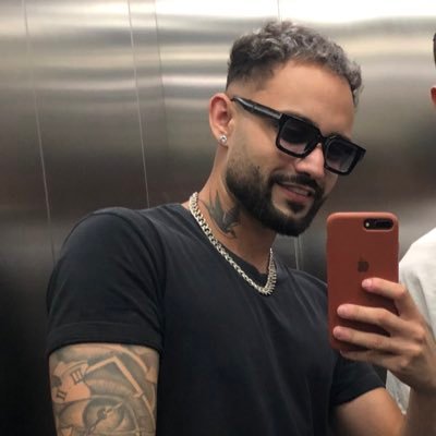 tudo dentro da loucura, tu deve ser a cura pro meu velho sofrimento