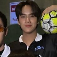 manusia yang banyak salah dan lupa, suka banget liat series 

#gem4th — #pondphuwin — #joongdunk 

power rangers gank• bxb area!!