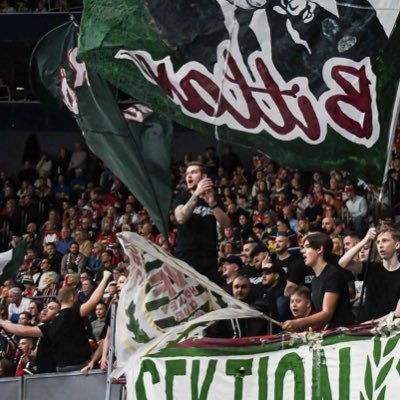 viikkan's profile picture. SLO i Frölunda HC - Tidigare Styrelseledamot i Hockeysupporterunionen