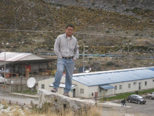 Ingeniero de Minas, relator de historias, amante de la seguridad y salud ocupacional, interesado por la política, un tipo polifacético