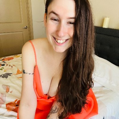I need six days off in a week😘