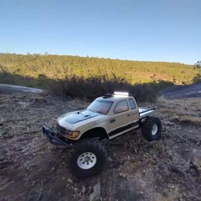 Based in Perth, WA. Enjoy RC, bashing and crawling. Play with toys of all brands, my views are my own.