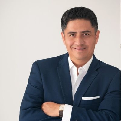 emanuel_cortesf's profile picture. Politólogo de formación, servidor público por vocación. Secretario de Gobernación en Cuautlancingo