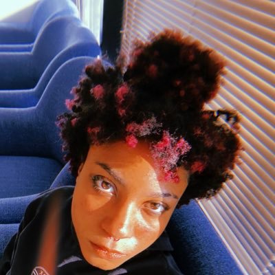 𝒥💗𝓈𝑒𝓁𝓁𝑒 🛸🧚🏽‍♂️#Blacklivesmatter Red self Existing Dragon 🐉 https://t.co/oZGcYnzxAk