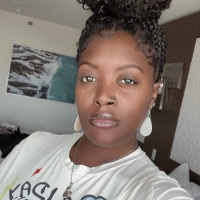 Coke__B's profile picture. 💪🏽I'll Fight You and Fight For You!! ✨Networking Administration Degree 🥰Your Fav Southern and Sassy Chick 💚 Gaming and Technology is Life