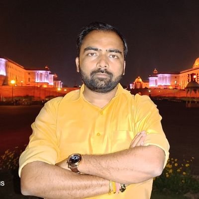 कार्यरत @Bharat24liv रेल मंत्रालय,सड़क परिवहन मंत्रालय, बीजेपी @RSSorg , @VHPdigital राष्ट्रहित सर्वप्रथम