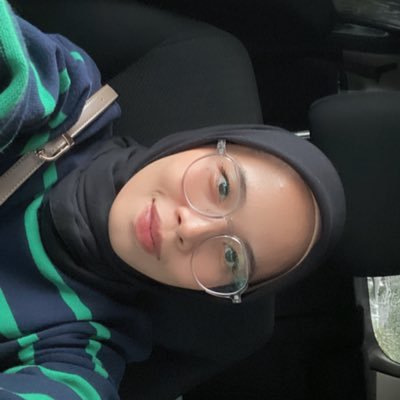assyratulbalqis's profile picture. Sometimes shit happen 💩