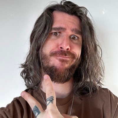 Streamer, torréfacteur passionné. Affilié @twitch. Streams Lundi/mardi/mercredi/vendredi à 18h. Samedi à 9H.