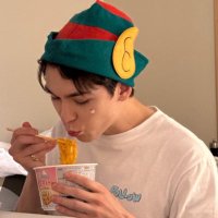 ππ*Β·α΄Β· (@candyww0717) 's Twitter Profile