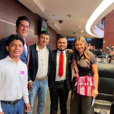 SLopezGtz2001's profile picture. 