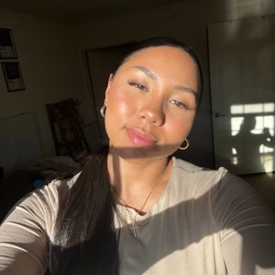 bbyyevelyn Profile Picture