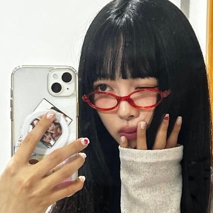 yeyoungee's profile picture. for #geenius #지니어스