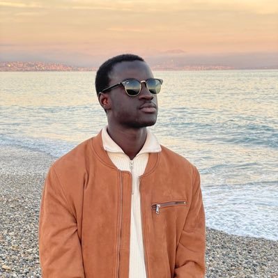 Full Stack Dev | like coding and sharing | from Sanar (UGB) | ndiol mi | Tchineur | Hala Madrid