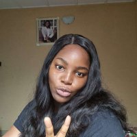 Desola Olatunji (@realomodesola) Twitter profile photo
