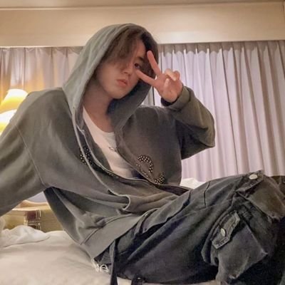 NellaDream's profile picture. 