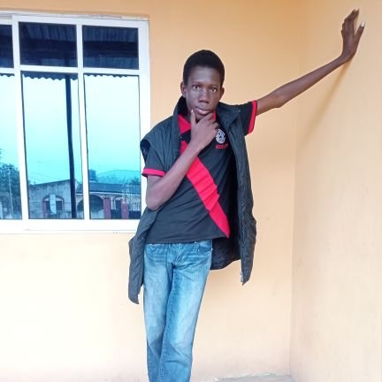 I am an academic coach, an online entrepreneur and investor, a digital marketer, a content writer, and a content creator.