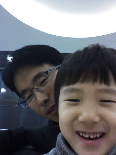 moruyakatinya's profile picture. 이사회의 모든 인정머리있는 분들을 위하여

Life is easy. Feel the moment