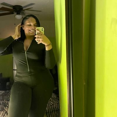 lowkeytiraah's profile picture. sc:ttiraah // ♎️