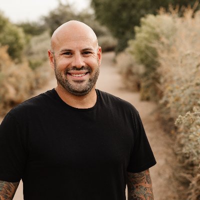 🦥🦉🌻🥩Dad Life | ❤️🔥Brittany❤️🔥
@marinerschurch Online Pastor
📖 Bible Teacher ⛪️
2019FantasyFootballChamp