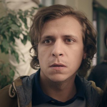 GymplFilm's profile picture. Bot, co každých pár hodin tweetne text / snímek z Gymplu / Vejšky.