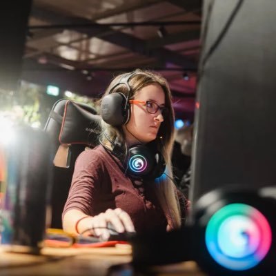 Foxxii__'s profile picture. 