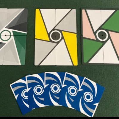 I have two passions, #futures trading and #cardistry I use #fibonacci to find sentiment and found Cardistry to develop patience waiting for a trade..