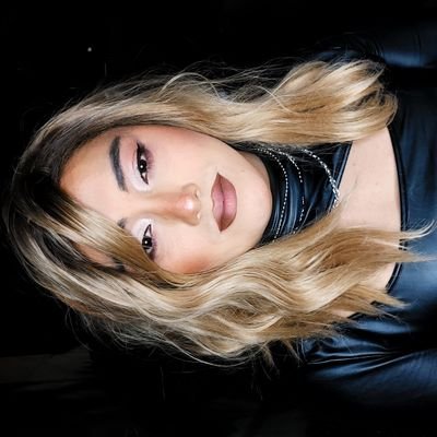 lillomoraes1's profile picture. Surtos leves e amores intensos