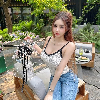 ---忘了從什麼時候，我們開始不斷轉發別人的微博。只因為這些說說像在描述自己的心情，或是寫一些關於自己的故事和經驗。