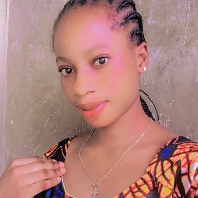sweet and lovely baby girl 🌹🌹♥️
follow and I will follow back..