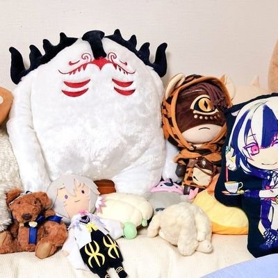 orzmossanorz's profile picture. ロンパ、FF、あくねこ等、多方雑多に食す何か。
浅羽黒亜(くーちゃん🍡)の🧸。
※かや様、旧アイコン多謝。
とにかく雑多でカオスな散文打ち。RT多いぞ！