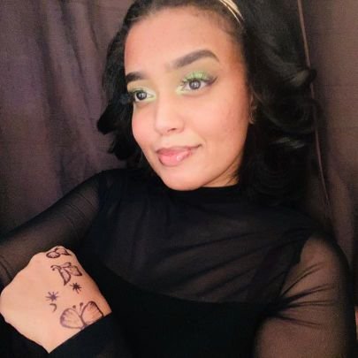 Sajedaa7's profile picture. dentistry❤️