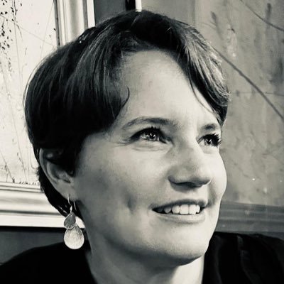 Journaliste, cheffe de service, franceinfo, Cellule « Vrai ou Faux » Décryptage / Lutte contre la désinformation / Éducation aux médias / Innovation