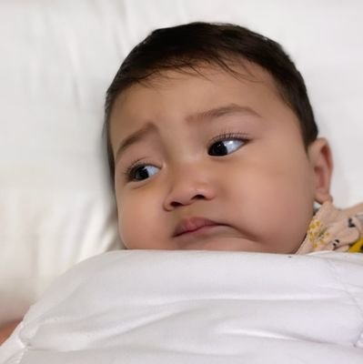 zeearzta's profile picture. 