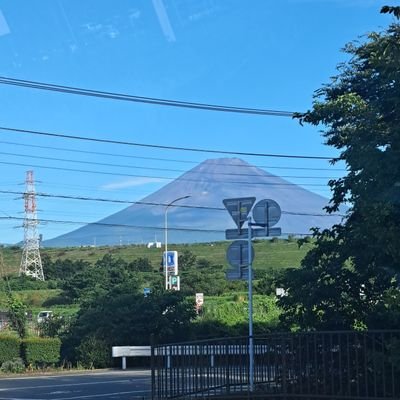 パチンコ、競馬引退しました。
現在FF7の世界に移住しました。
ギャンブルしなくなったので、別垢( @fukafuka0072334 )になりました。